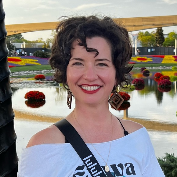 Meet your Posher, Tammy - Picture 1 of 1